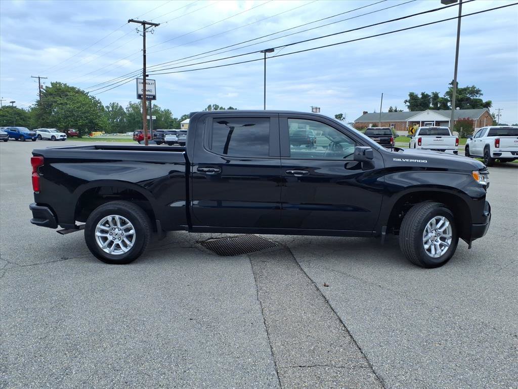 Used 2026 Chevrolet Silverado 1500 RST w/ Convenience Package II AWD/4WD image 3