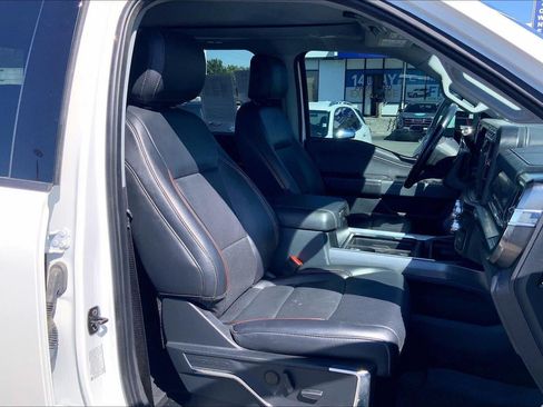 Used 2024 Ford F350 Lariat w/ Lariat Ultimate Package AWD/4WD image 7