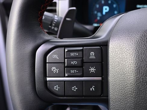 Used 2025 Ford F150 Raptor image 37