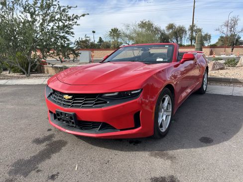 Used 2020 Chevrolet Camaro LT image 7