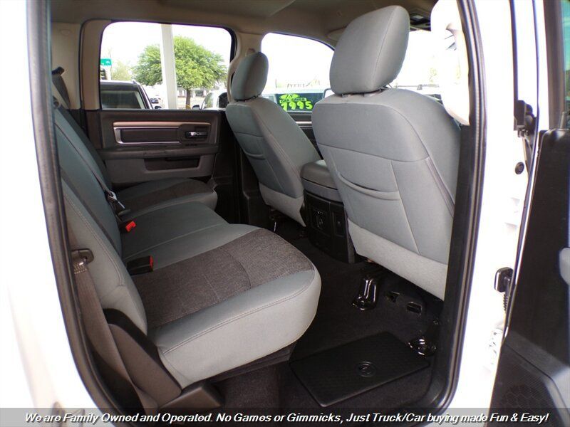 Used 2020 RAM 1500 Warlock AWD/4WD image 33