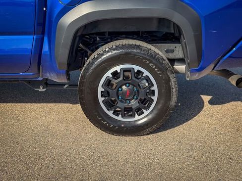 Used 2024 Toyota Tacoma TRD Off-Road AWD/4WD image 13