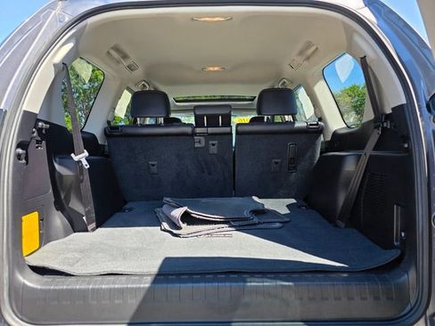 Used 2016 Lexus GX 460 w/ Premium Package image 15