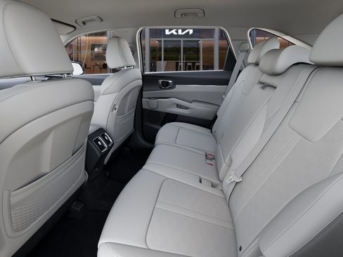 New 2026 Kia Sorento EX image 18