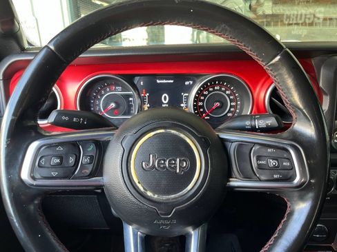Used 2018 Jeep Wrangler Unlimited Rubicon AWD/4WD image 27