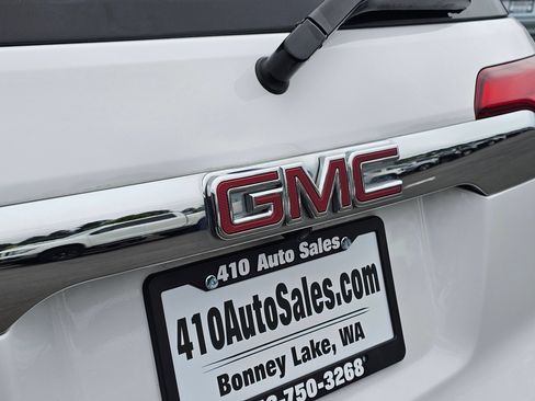 Used 2019 GMC Acadia SLT AWD/4WD image 10