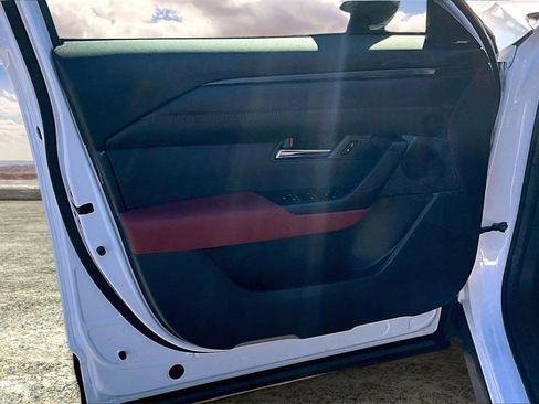 Used 2025 MAZDA CX-50 2.5 Hybrid w/ Premium Plus Pkg image 19