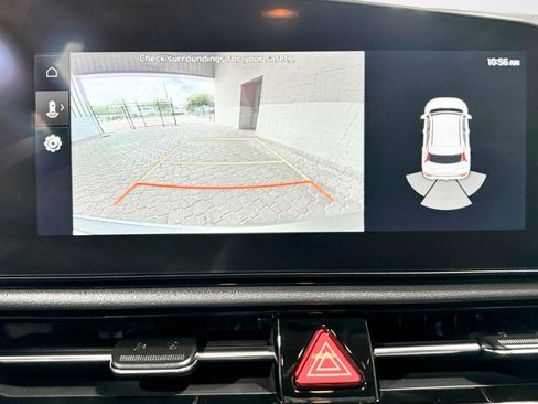 Used 2024 Kia Niro Wind FWD image 14