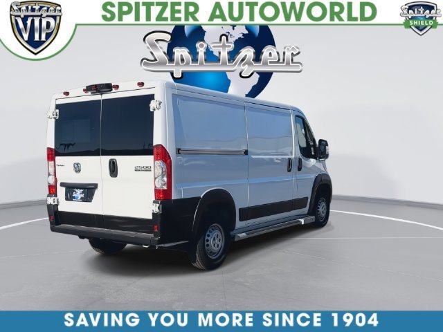 Used 2025 RAM ProMaster 2500 w/ U-Haul Equipment Group FWD image 15