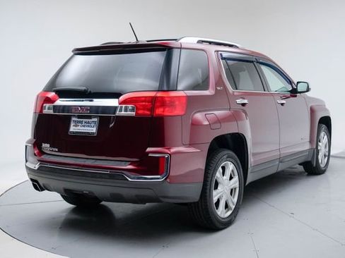 Used 2017 GMC Terrain SLT image 6