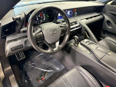 Used 2021 Lexus LC 500 Convertible image 4