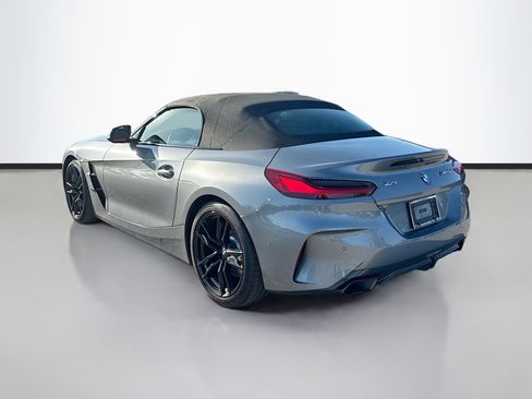 Used 2024 BMW Z4 M40i w/ Premium Package image 4