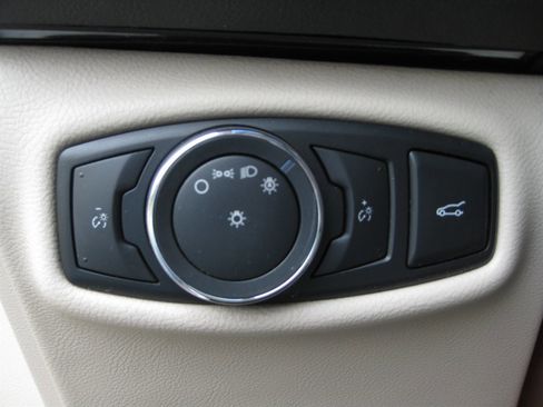 Used 2016 Lincoln MKZ Hybrid With Sunroof w/ Equipment Group 600A Reserve image 13