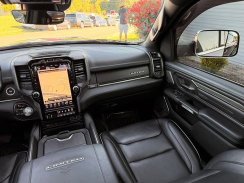 Used 2019 RAM 1500 Limited AWD/4WD image 40