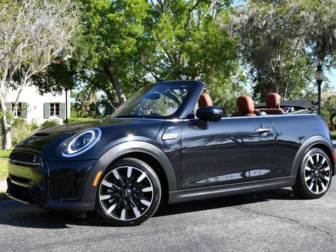 Used 2024 MINI Cooper S w/ Signature Upholstery Package FWD image 22