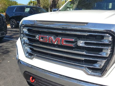 Certified 2021 GMC Sierra 1500 SLT w/ SLT Premium Package image 9