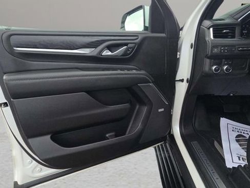 Used 2022 GMC Yukon XL Denali image 26