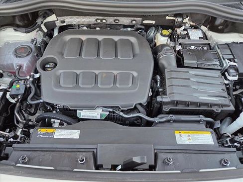 New 2026 Volkswagen Tiguan SE R-Line image 14