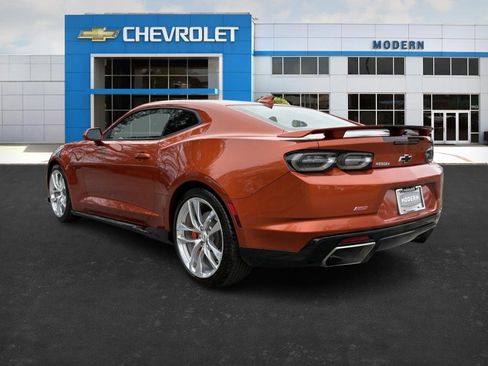 Used 2023 Chevrolet Camaro SS w/ Design Package 1 image 3