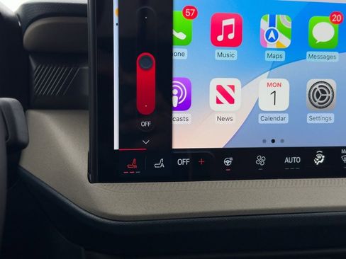 New 2026 Ford Maverick Lariat w/ 4K Tow Package image 27