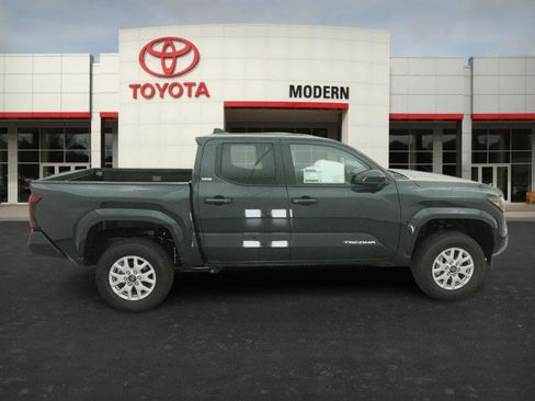 New 2026 Toyota Tacoma SR5 image 29