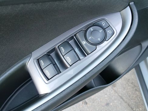 Used 2024 Chevrolet Malibu LT image 18