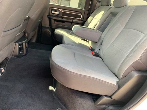 Used 2024 RAM 2500 Big Horn AWD/4WD image 18