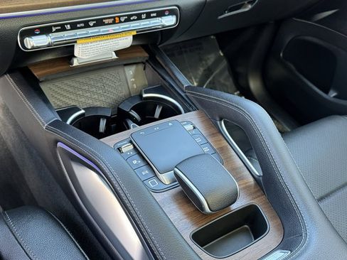 New 2026 Mercedes-Benz GLE 350 4MATIC image 9