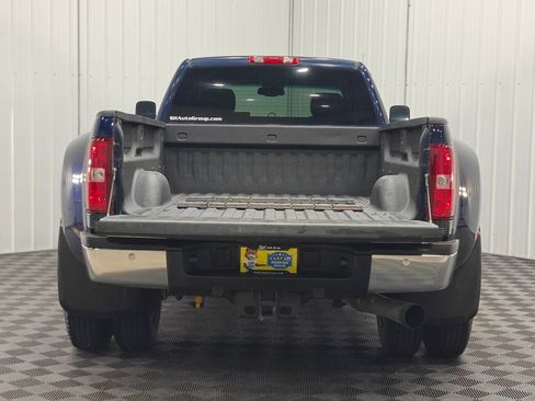 Used 2011 GMC Sierra 3500 SLT w/ SLT Convenience Package AWD/4WD image 29