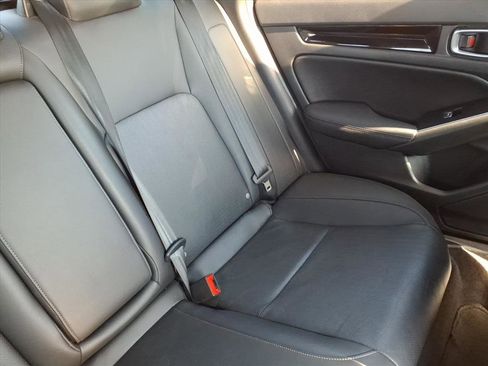Certified 2025 Honda Civic Sport Touring image 24