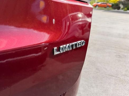 Used 2021 Jeep Grand Cherokee Limited w/ Trailer Tow Group IV AWD/4WD image 7