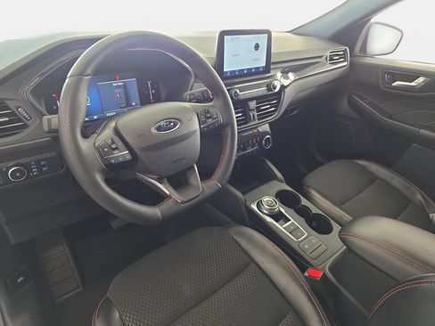 Certified 2025 Ford Escape ST-Line Select AWD/4WD image 14