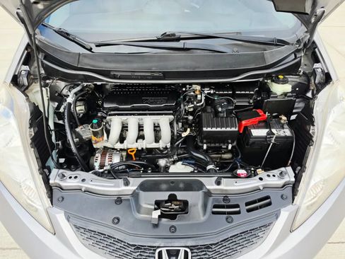 Used 2009 Honda Fit Sport image 16