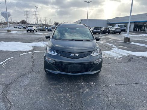 Used 2021 Chevrolet Bolt Premier w/ Infotainment Package image 2