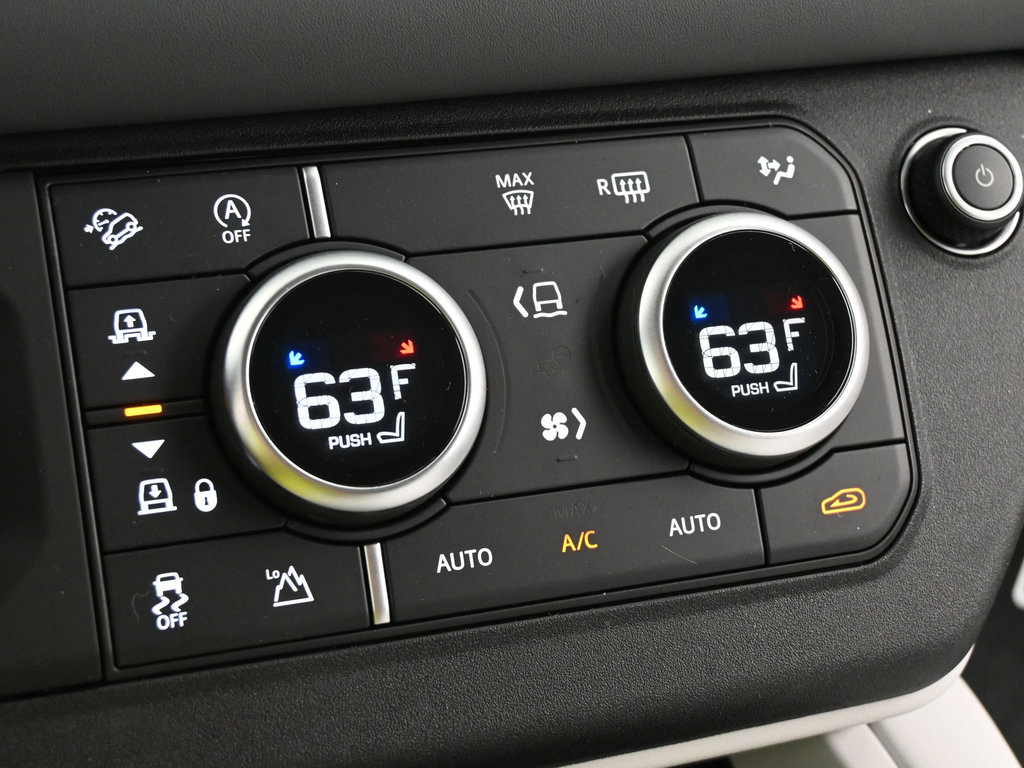 Used 2025 Land Rover Defender 110 X-Dynamic SE AWD/4WD image 12