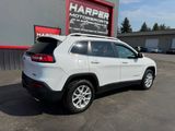 Used 2018 Jeep Cherokee Latitude Plus w/ Comfort/Convenience Group image 6