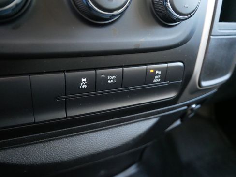 Certified 2019 RAM 1500 Classic Warlock image 27