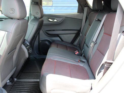 Used 2025 Chevrolet Blazer RS FWD image 43