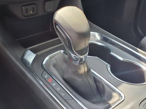 Used 2021 Chevrolet Traverse LS w/ LPO, Floor Liner Package FWD image 9