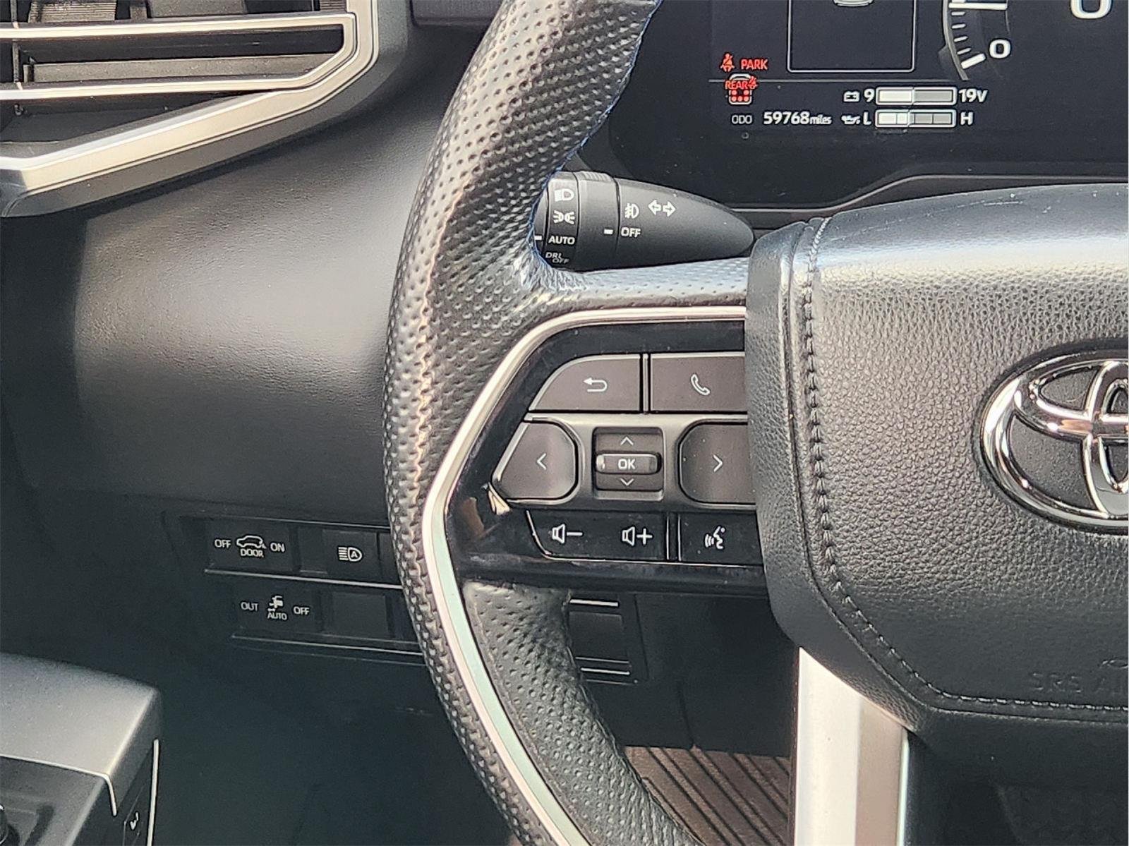 Used 2024 Toyota Sequoia Platinum AWD/4WD image 28