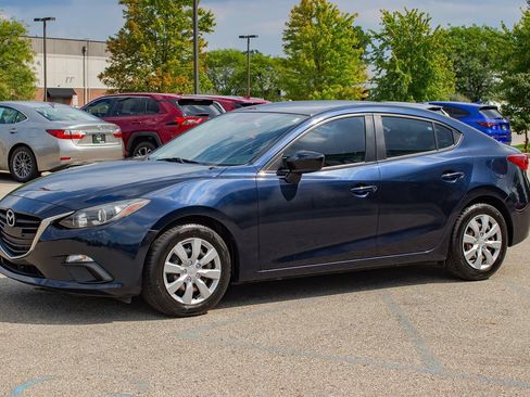 Used 2015 MAZDA MAZDA3 i SV FWD image 4