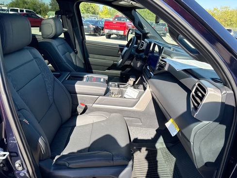 Certified 2025 Toyota Tundra Limited image 25