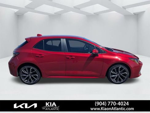 Used 2022 Toyota Corolla XSE image 2