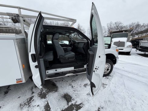 Used 2016 Ford F350 XL w/ Power Equipment Group image 46