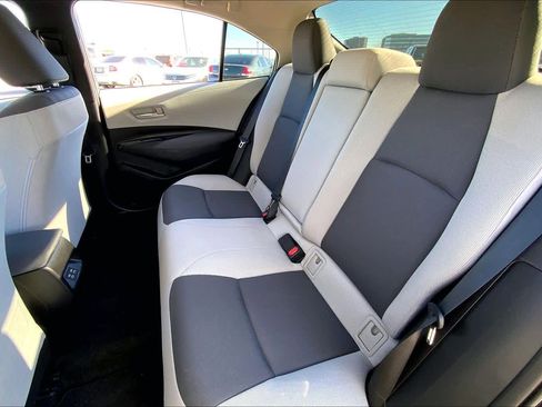 Certified 2025 Toyota Corolla LE image 19