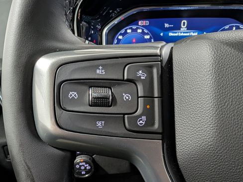 Used 2025 Chevrolet Silverado 2500 LT image 21