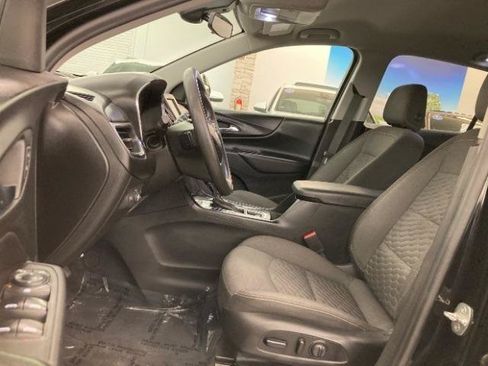 Used 2020 Chevrolet Equinox LT AWD/4WD image 10