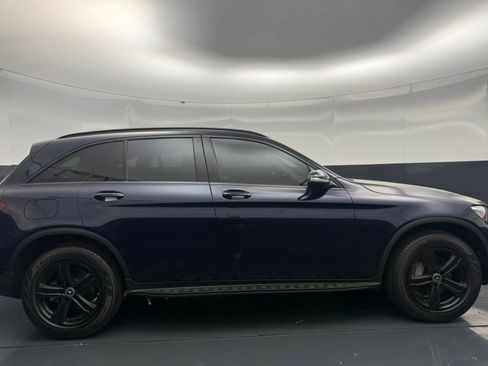 Used 2018 Mercedes-Benz GLC 300 4MATIC image 2