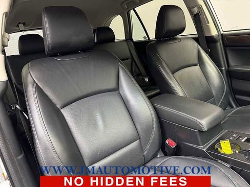 Used 2019 Subaru Outback 2.5i Limited image 21