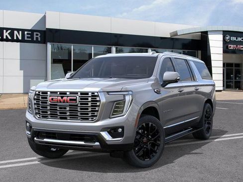New 2026 GMC Yukon XL Denali w/ Sun & Power Step Package image 6